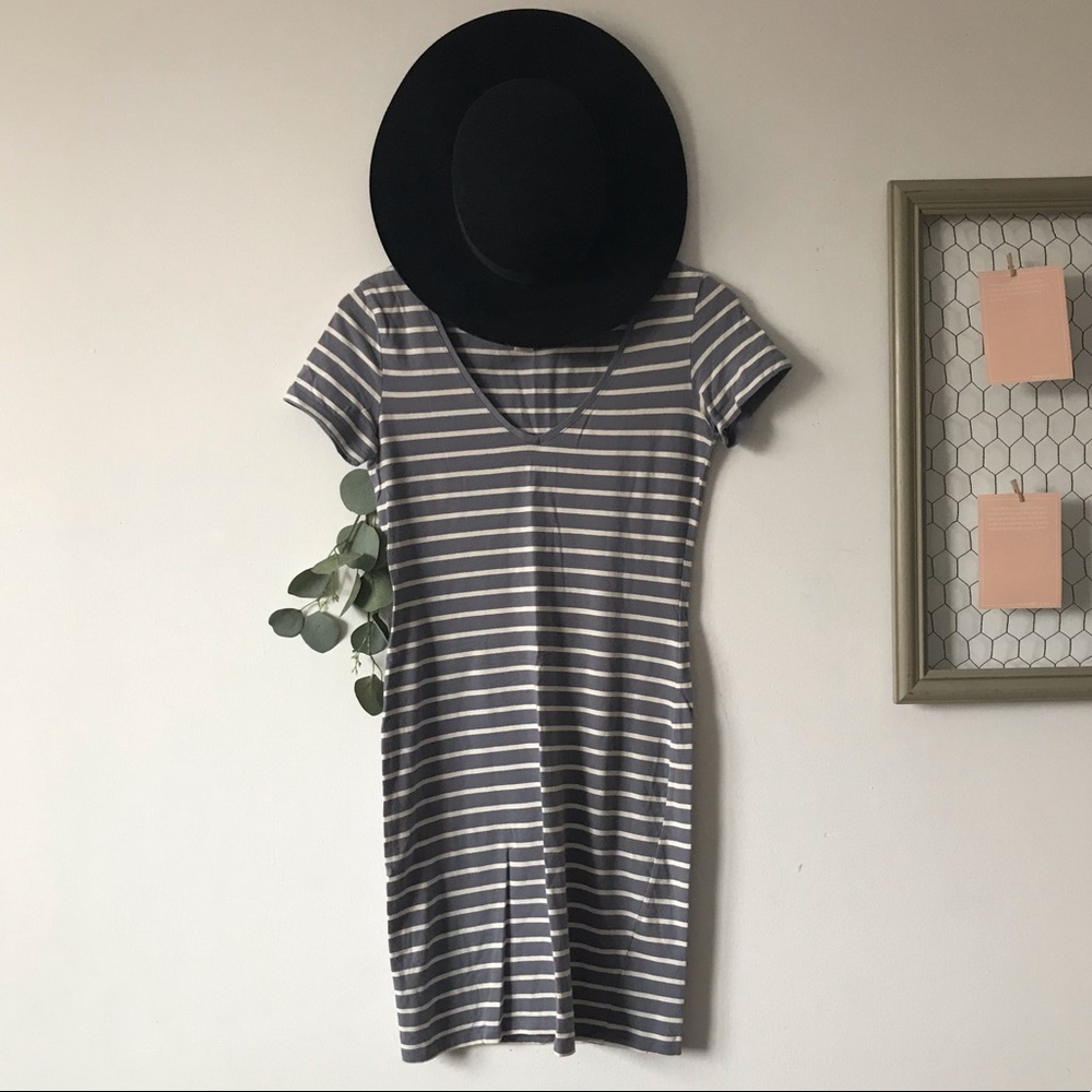 H&M Basic Blue and White Striped Pencil Dress